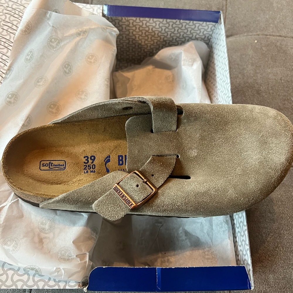 Taupe Birkenstock Boston New in Box